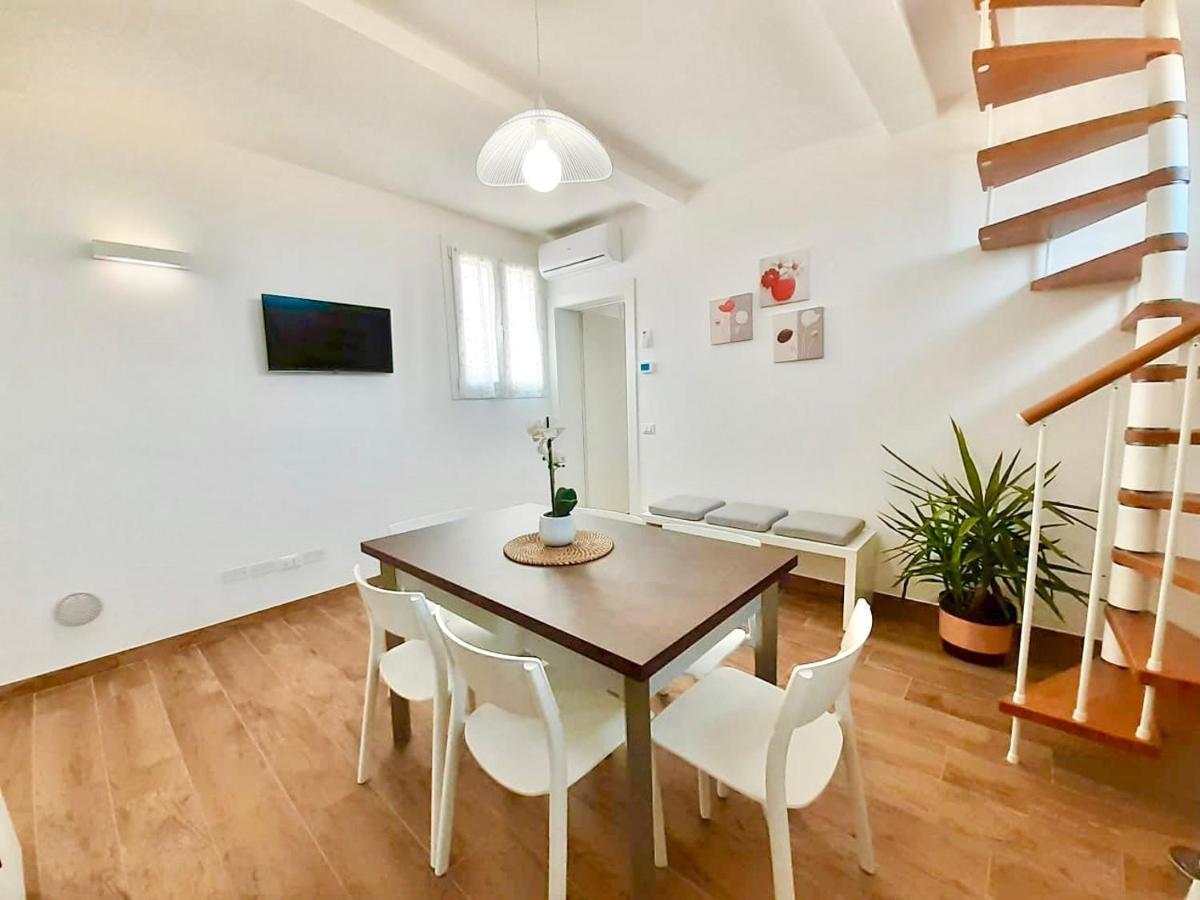Casa Vacanze Con Vista Mare E Giardino - Amanecer Marzocca di Senigallia Exterior foto